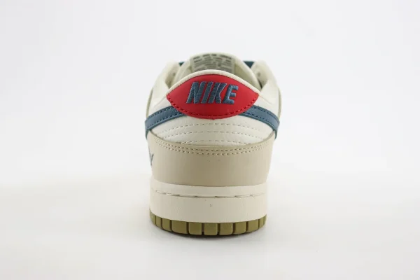 Nike SB Dunk Low x Bape - Image 6