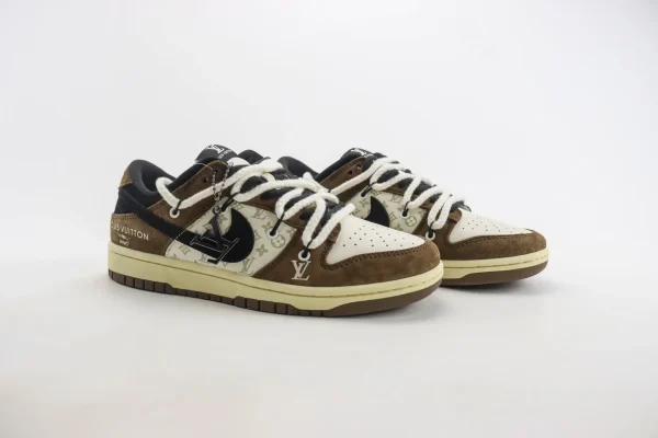 Nike SB Dunk Low x LV - Image 2