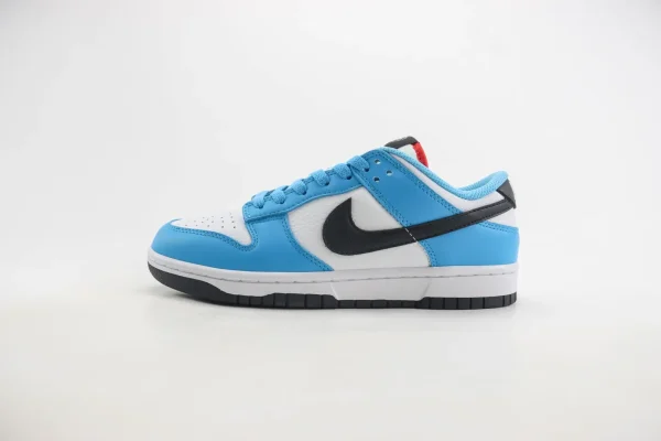 Nike SB Dunk Low