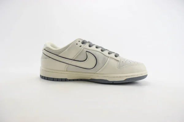 Nike SB Dunk Low x The North Face - Image 3