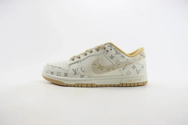 Nike SB Dunk Low x LV
