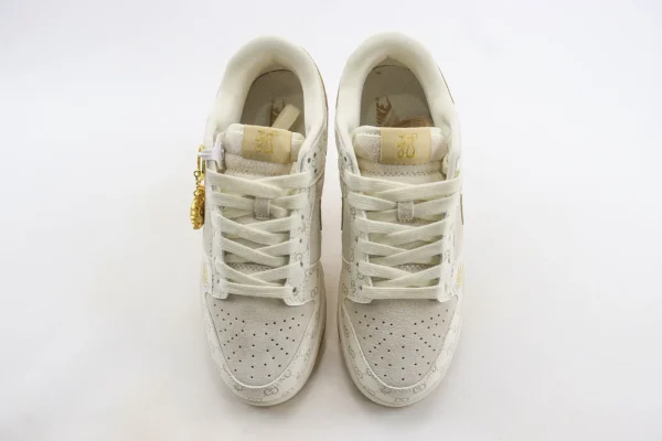 Nike SB Dunk Low x GUCCI - Image 5