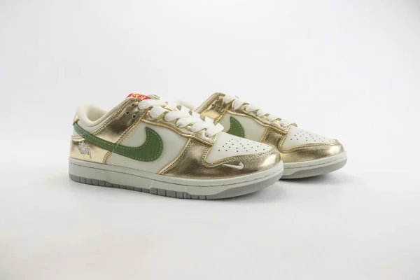Nike SB Dunk Low x Stussy - Image 2