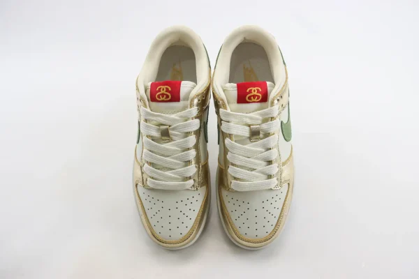 Nike SB Dunk Low x Stussy - Image 5