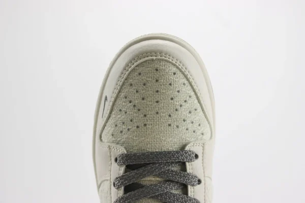 Nike SB Dunk Low x GUCCI - Image 8