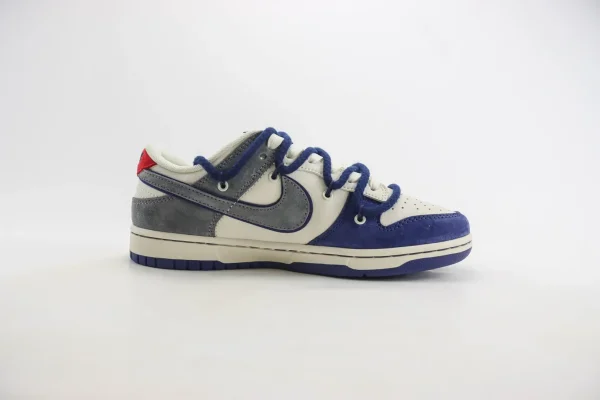 Nike SB Dunk Low x Bape - Image 3