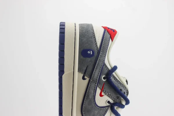 Nike SB Dunk Low x Bape - Image 7