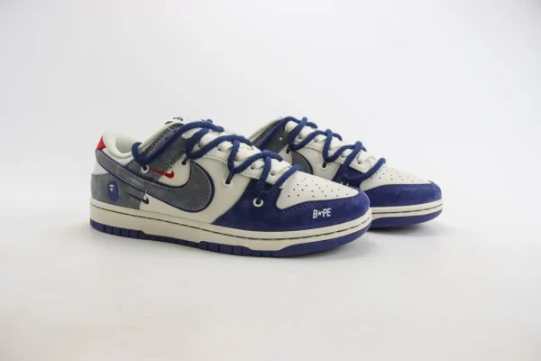 Nike SB Dunk Low x Bape - Image 2