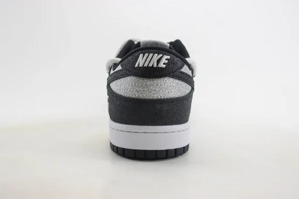 Nike SB Dunk Low x GUCCI - Image 6