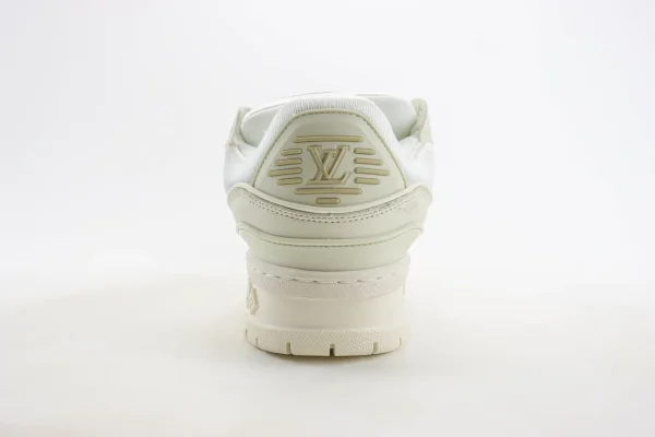 LV trainer Maxi - Image 6