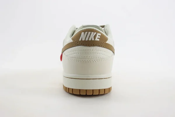 Nike SB Dunk Low - Image 6