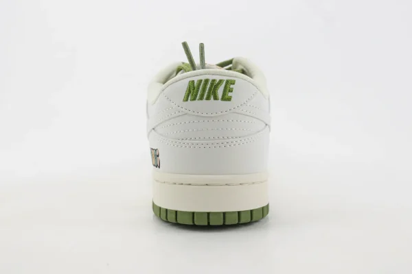 Nike SB Dunk Low x GUCCI - Image 6