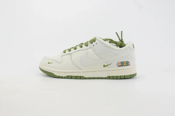 Nike SB Dunk Low x GUCCI