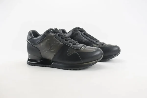 LV Run away Sneaker - Image 2