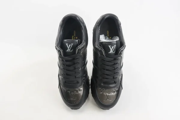 LV Run away Sneaker - Image 5
