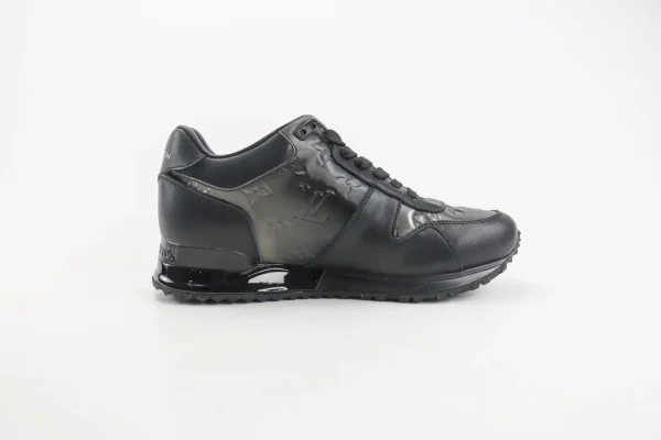 LV Run away Sneaker - Image 3
