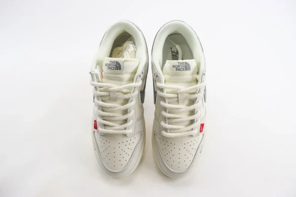 Nike SB Dunk Low x The North Face - Image 5