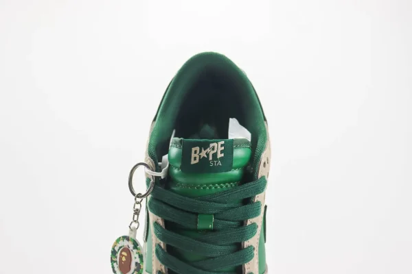 Nike SB Dunk Low x Bape - Image 9