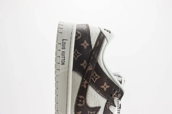 Nike SB Dunk Low x LV - Image 7