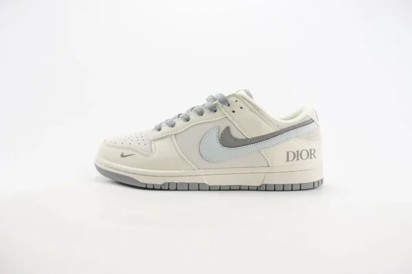 Nike SB Dunk Low x Dior