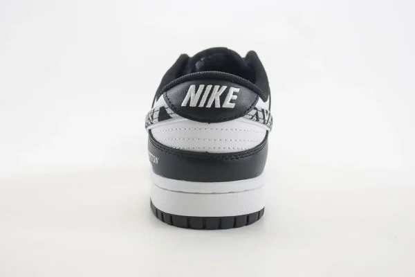 Nike SB Dunk Low x LV - Image 6