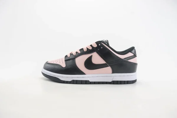 Nike SB Dunk Low