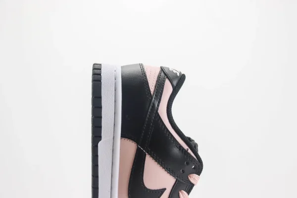 Nike SB Dunk Low - Image 7