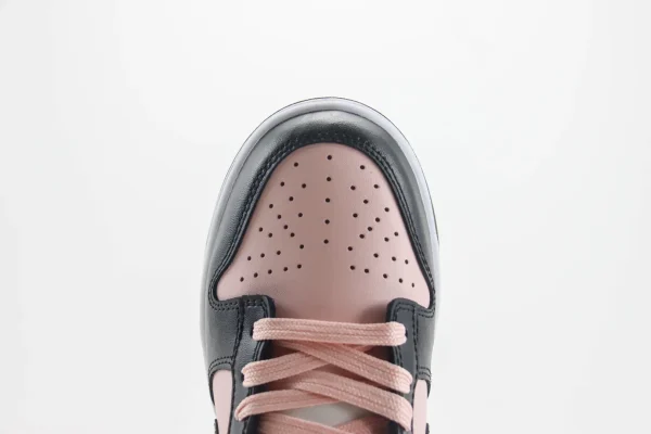 Nike SB Dunk Low - Image 8