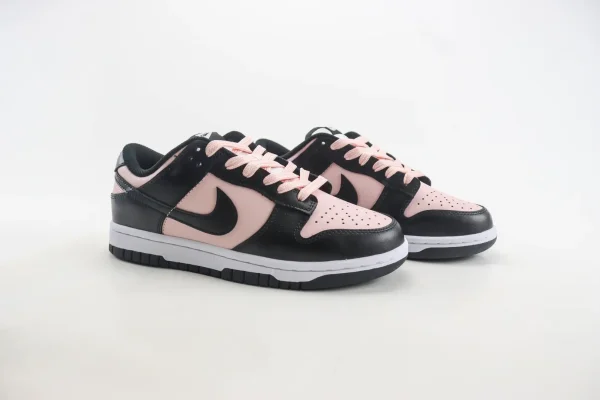 Nike SB Dunk Low - Image 2