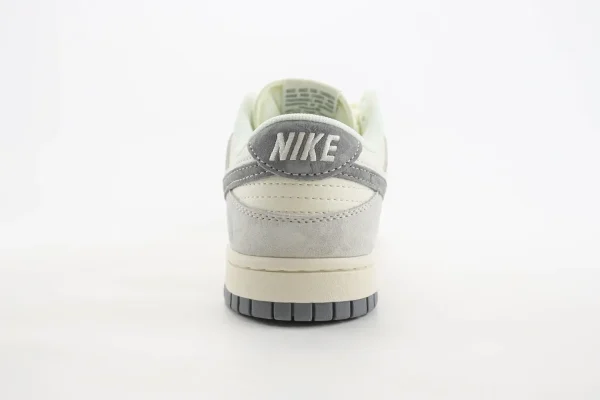 Nike SB Dunk Low x The North Face - Image 6