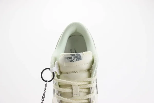 Nike SB Dunk Low x The North Face - Image 9