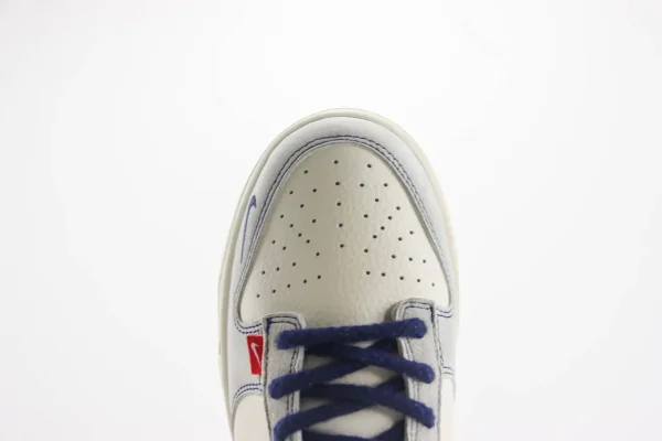 Nike SB Dunk Low x The North Face - Image 8