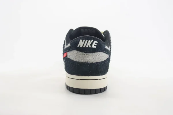 Nike SB Dunk Low x Stussy - Image 6