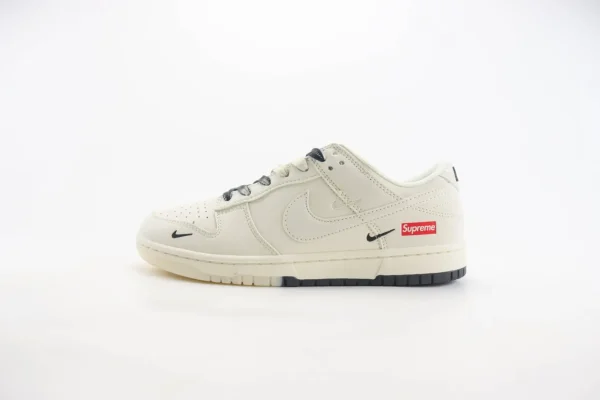 Nike SB Dunk Low