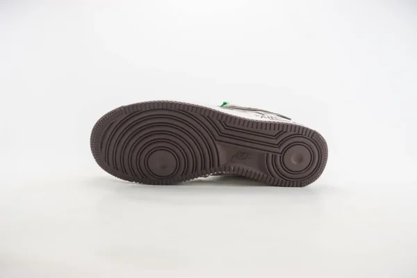 Louis Vuitton Trainer - Image 4