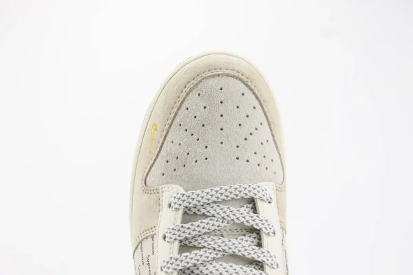 Nike SB Dunk Low x Stussy - Image 8
