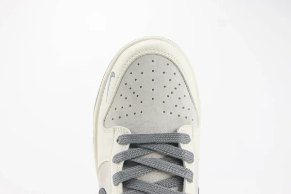 Nike SB Dunk Low x Stussy - Image 8
