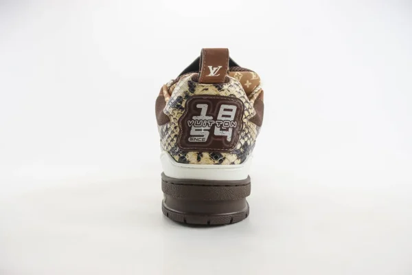 Louis Vuitton Trainer - Image 6