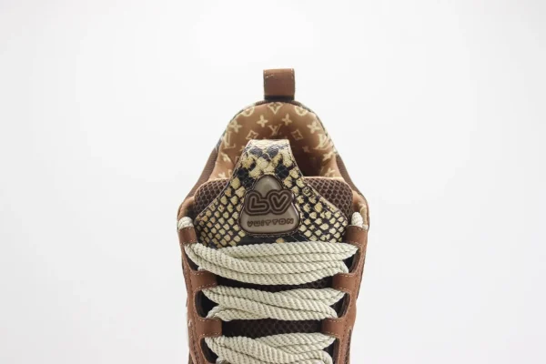 Louis Vuitton Trainer - Image 9