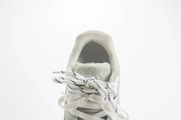 Nike SB Dunk Low x LV - Image 9