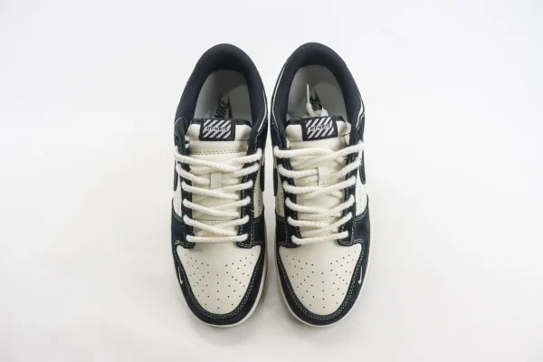 Nike SB Dunk Low x OFF-WHITE - Image 5