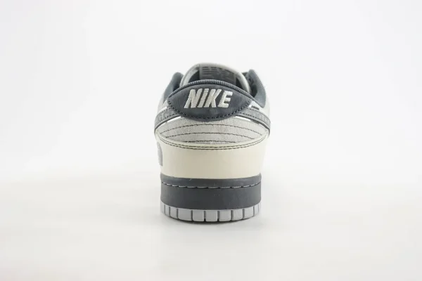 Nike SB Dunk Low x The North Face - Image 6