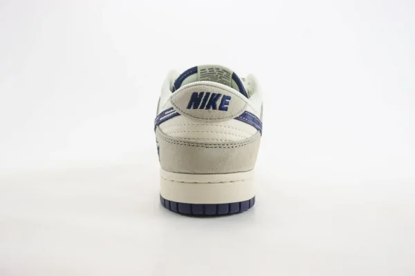 Nike SB Dunk Low x Stussy - Image 6