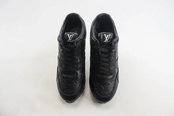 Nike SB Dunk Low x LV - Image 5