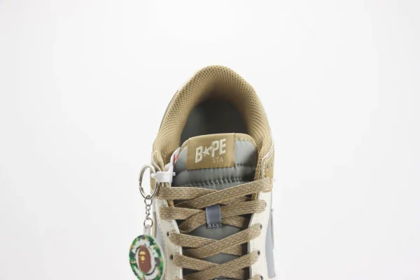 Nike SB Dunk Low x Bape - Image 9