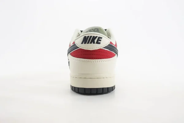 Nike SB Dunk Low x Stussy - Image 6