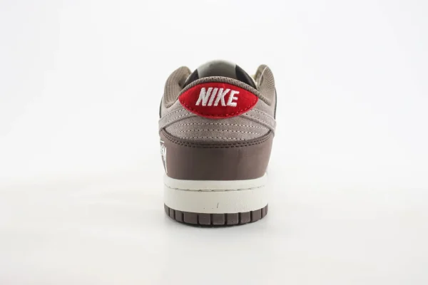Nike SB Dunk Low x Stussy - Image 6