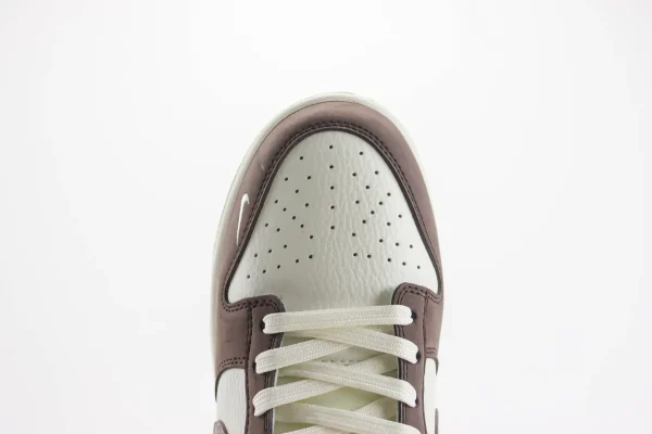Nike SB Dunk Low x Stussy - Image 8