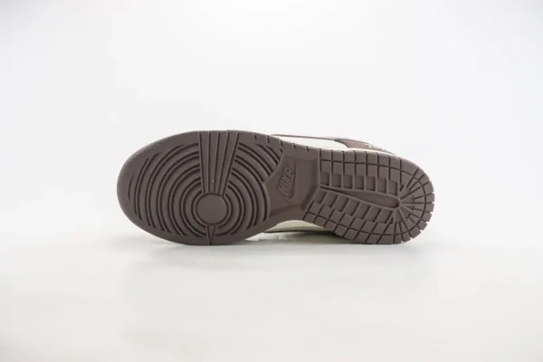 Nike SB Dunk Low x Stussy - Image 4