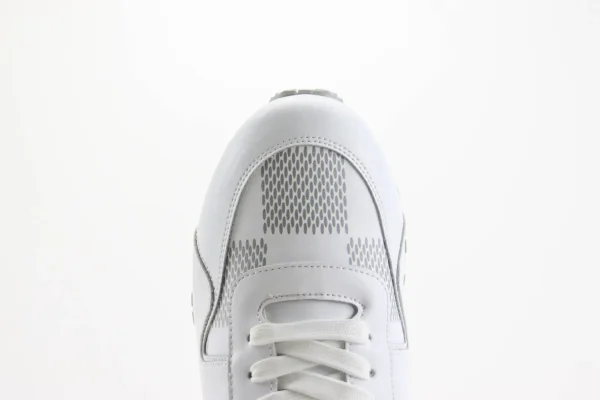 Nike SB Dunk Low x LV - Image 8